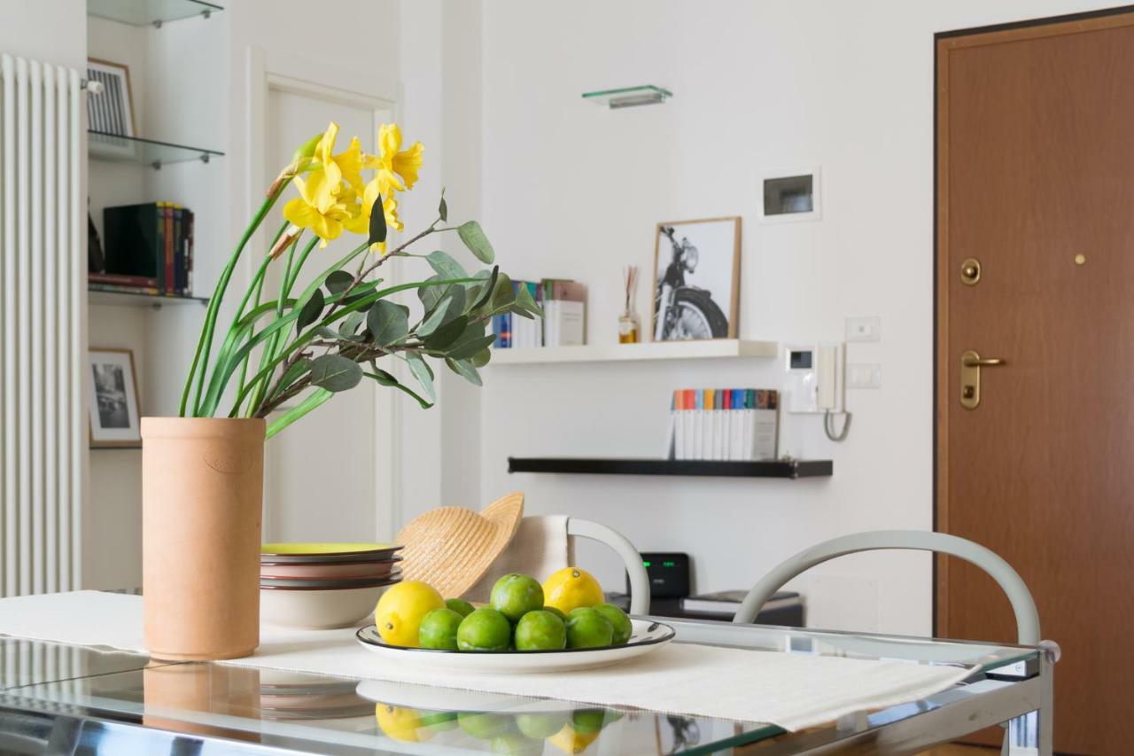 Apartament Housmart Nazario Sauro 15 Bolonia Zewnętrze zdjęcie