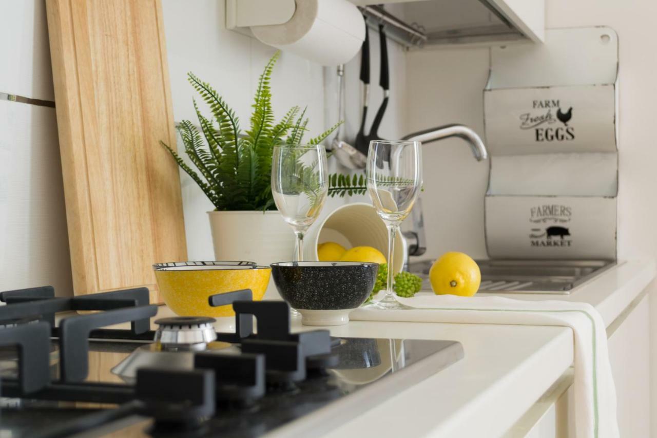 Apartament Housmart Nazario Sauro 15 Bolonia Zewnętrze zdjęcie