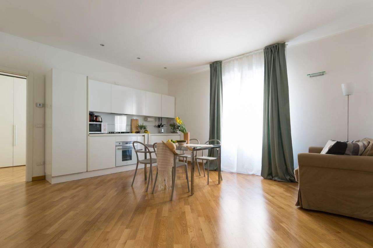 Apartament Housmart Nazario Sauro 15 Bolonia Zewnętrze zdjęcie